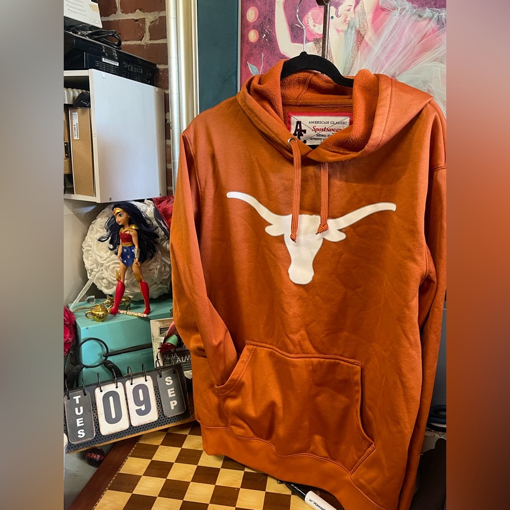 TEXAS LONGHORNS MENS BURNT ORANGE PRIMARY LOGO LONG SLEEVE HOODIE